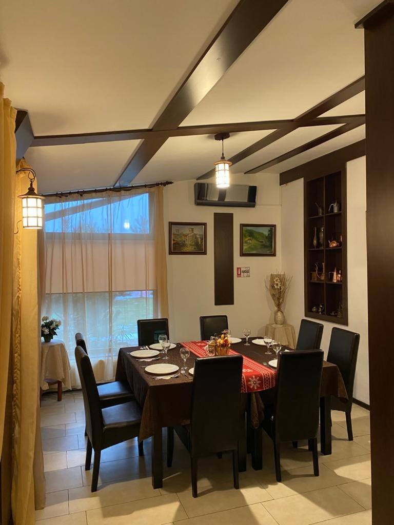 Hanul Lui Bogdan Economy Inn Făget Exterior foto