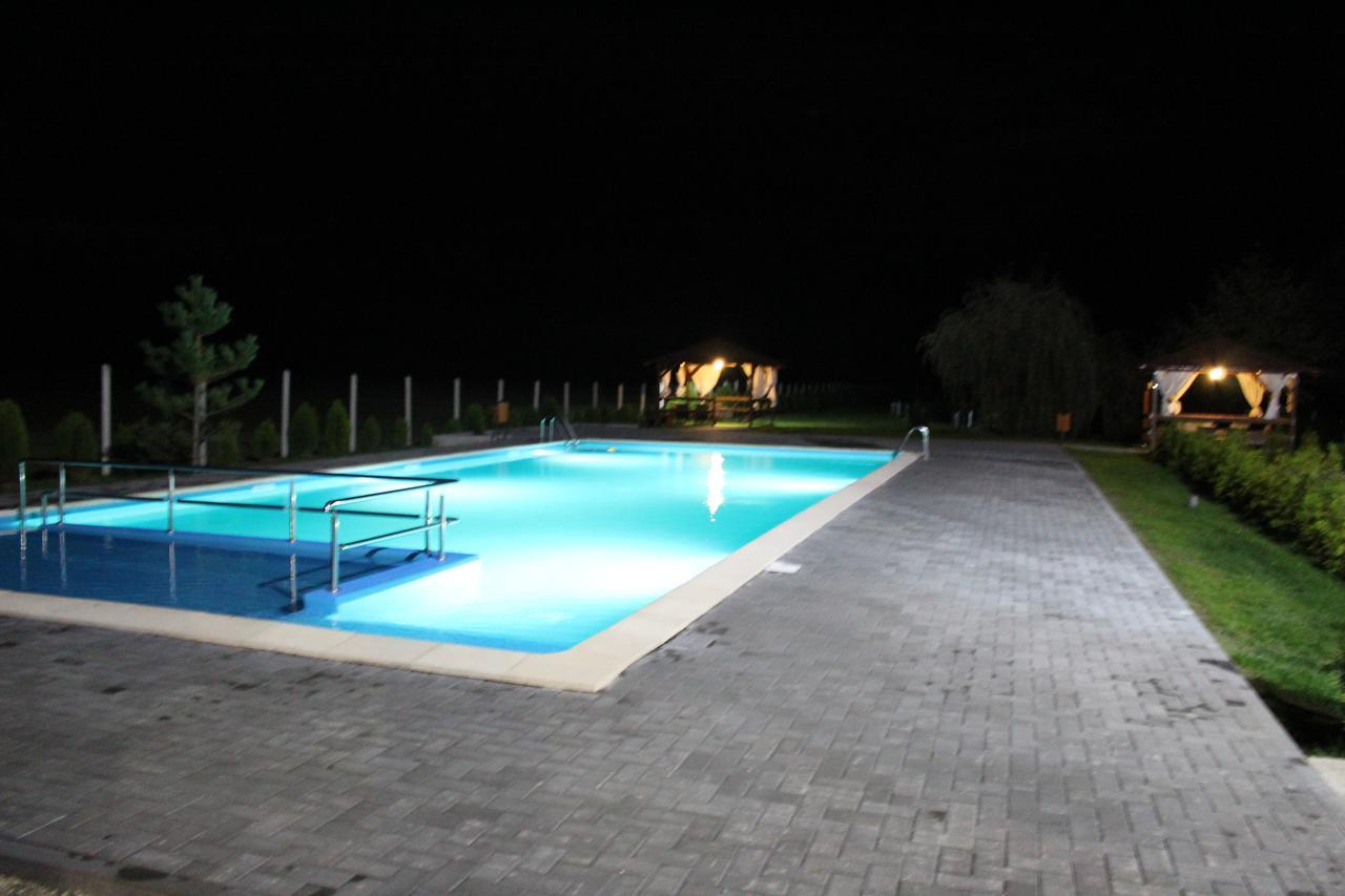 Hanul Lui Bogdan Economy Inn Făget Exterior foto